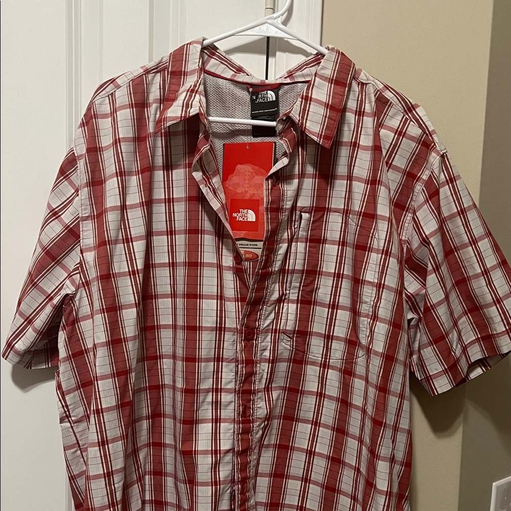 The North Face Men's Red and White Plaid Shirt NWT
